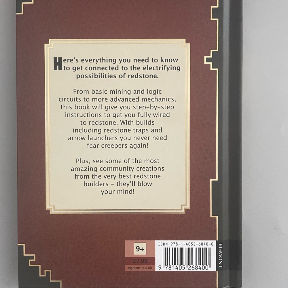 Minecraft Guide Book Set - Hardcover Handbooks Minecraft - Picture 3 of 9